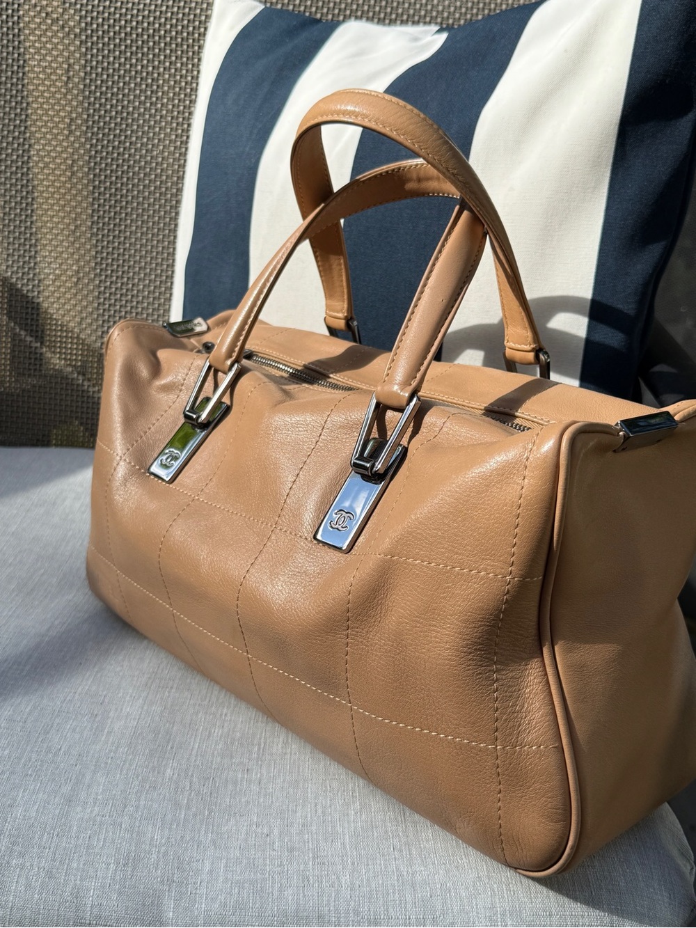 Auth CHANEL Tan Chocolate Bar East West Bag crazy stitch Quilted Leather Satchel - Picture 4 of 17